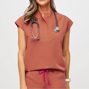 High Waisted Zamora Jogger Scrub Pants. Rafaela Oversized Scrub Top
